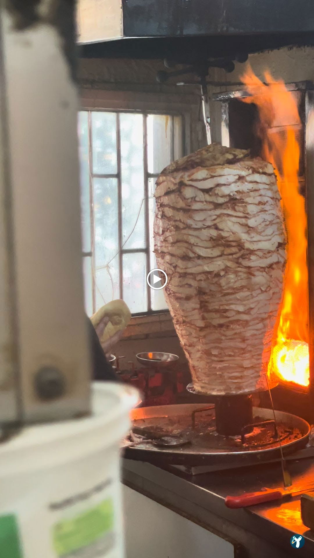 Pamuk Dede'Ni̇n Yeri̇ Köfte & Döner