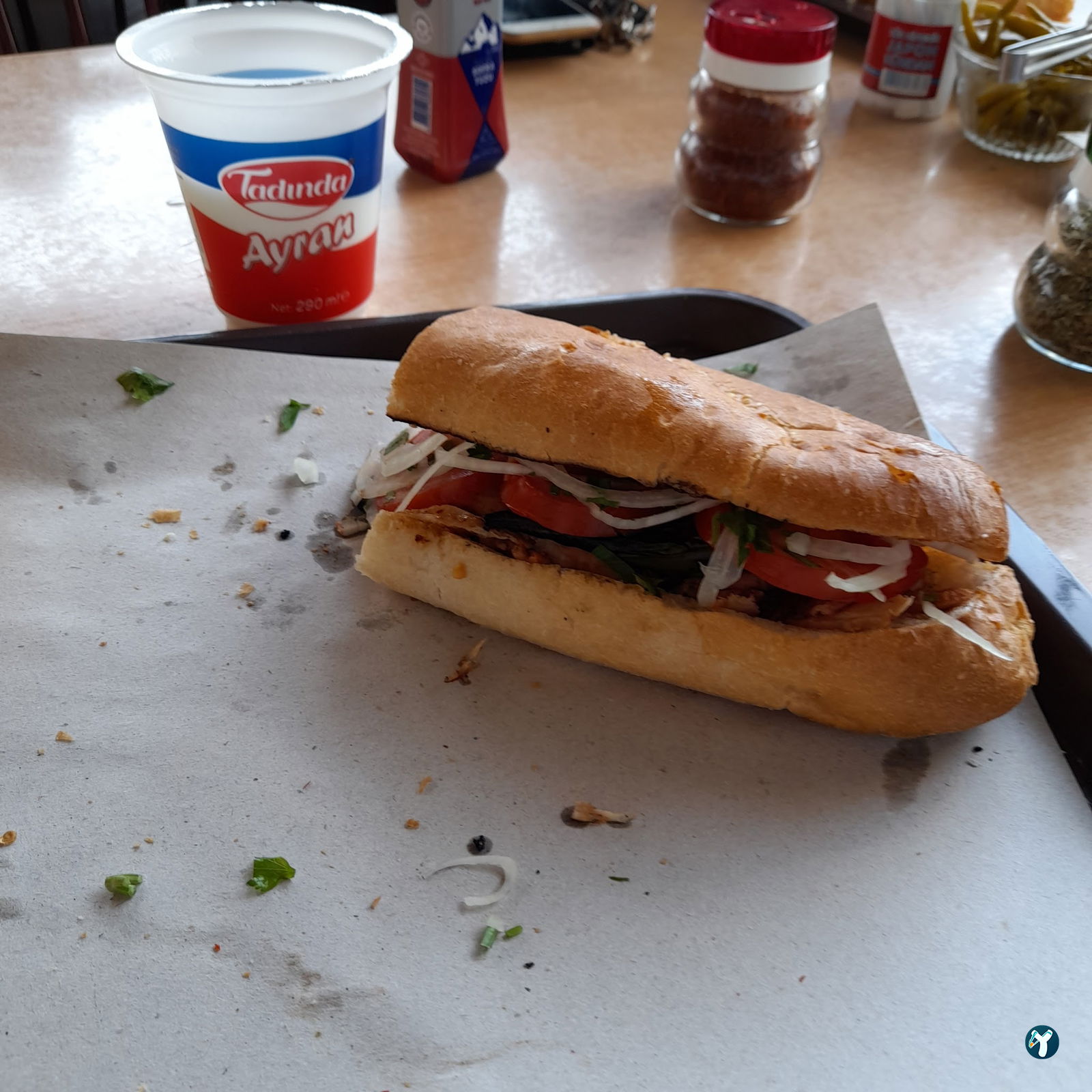 Pamuk Dede'Ni̇n Yeri̇ Köfte & Döner