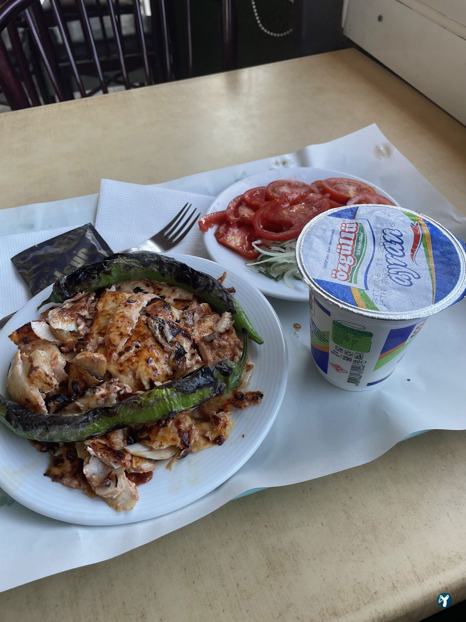 Pamuk Dede'Ni̇n Yeri̇ Köfte & Döner