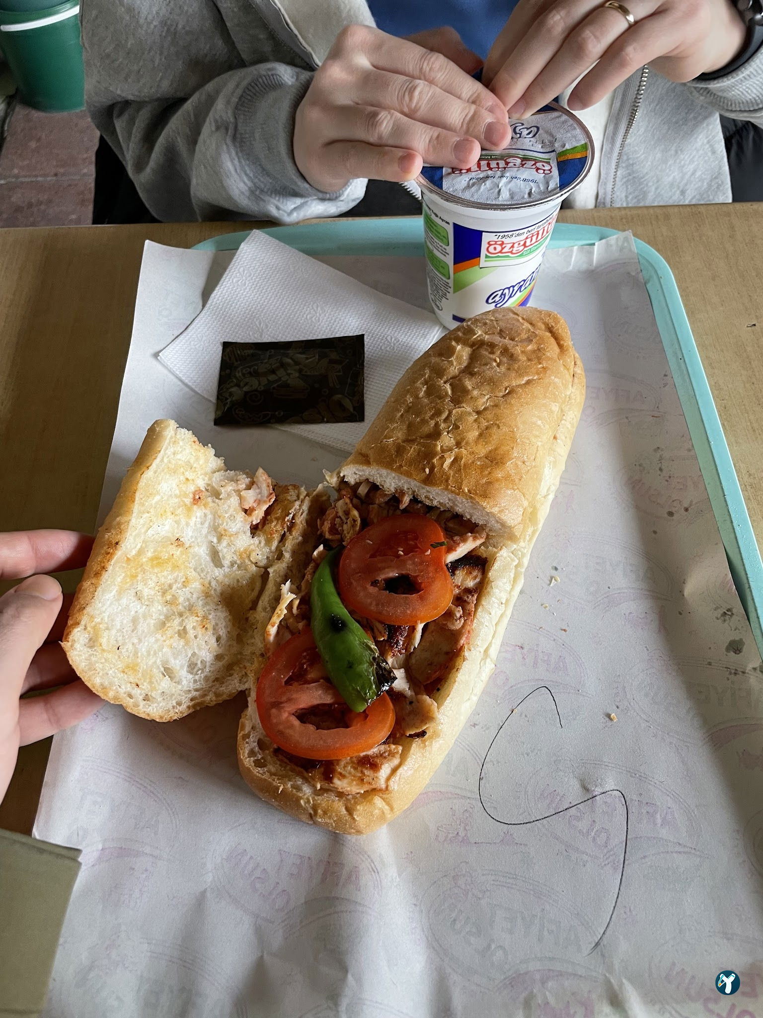 Pamuk Dede'Ni̇n Yeri̇ Köfte & Döner