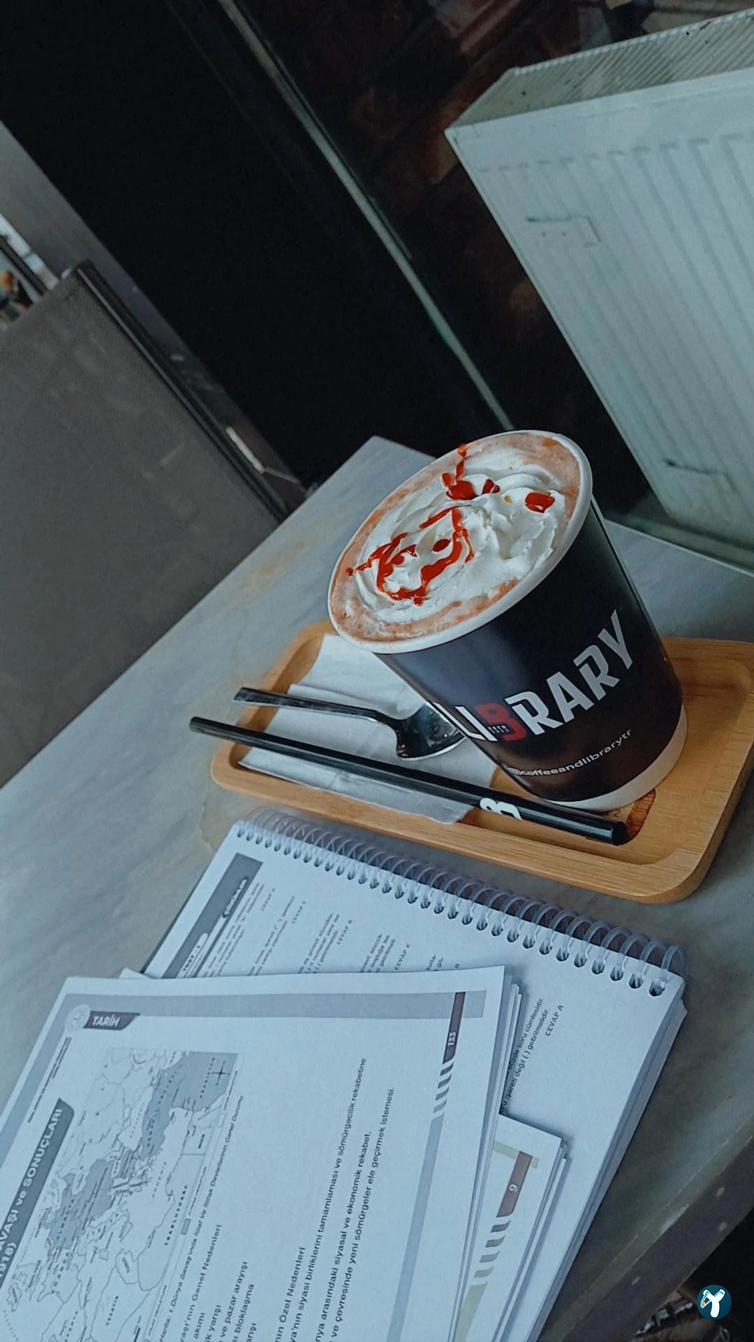 Coffee&Library