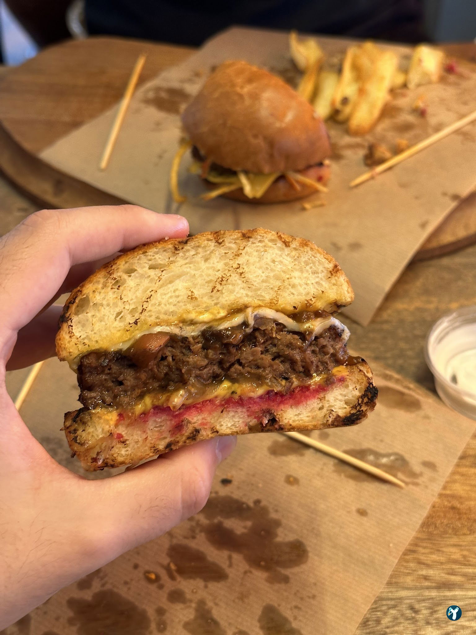 Bykush Sokak - Burger , Coffee & Dessert | Kadıköy Moda Kahve & Cafe