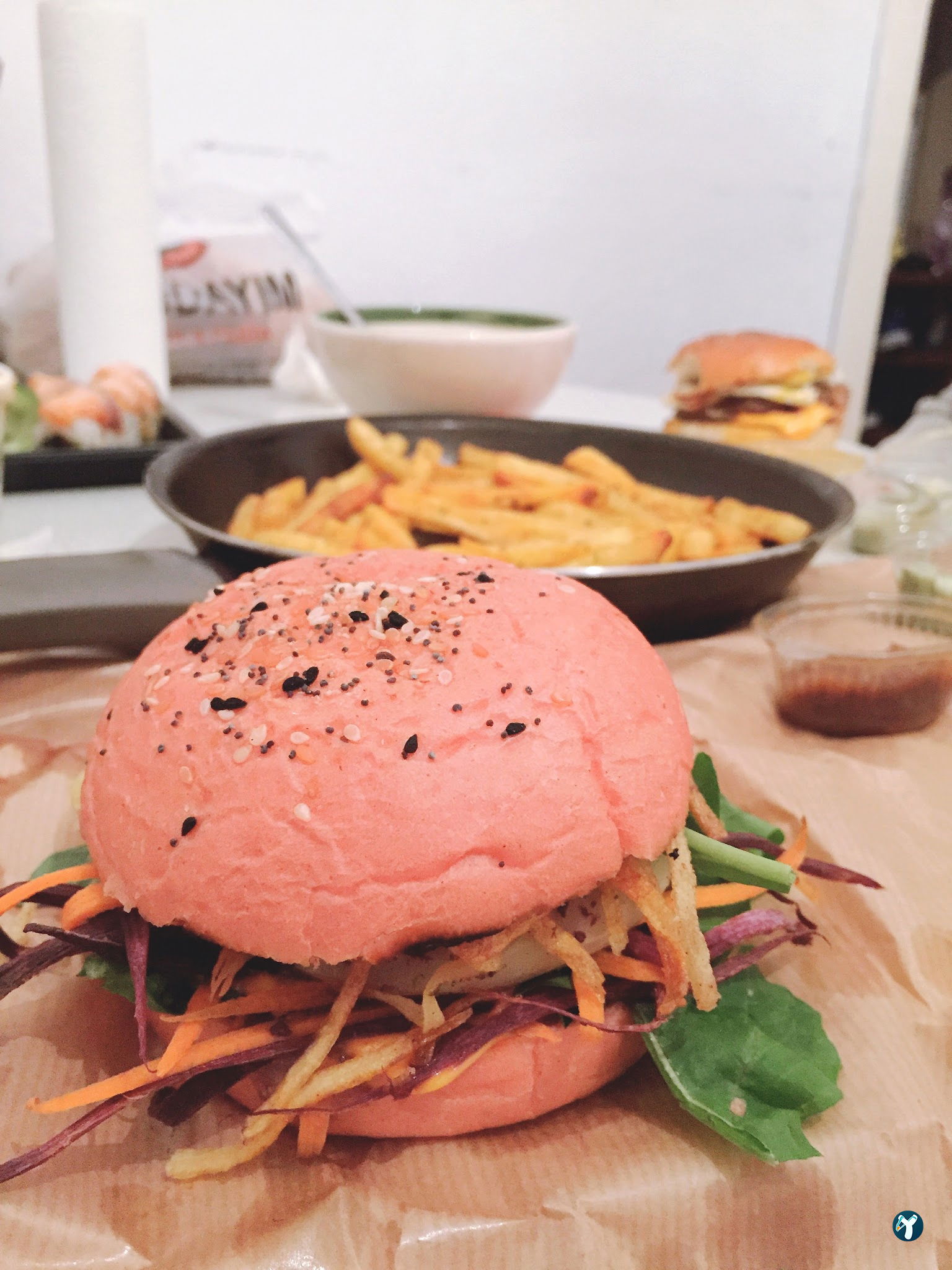 Bykush Sokak - Burger , Coffee & Dessert | Kadıköy Moda Kahve & Cafe