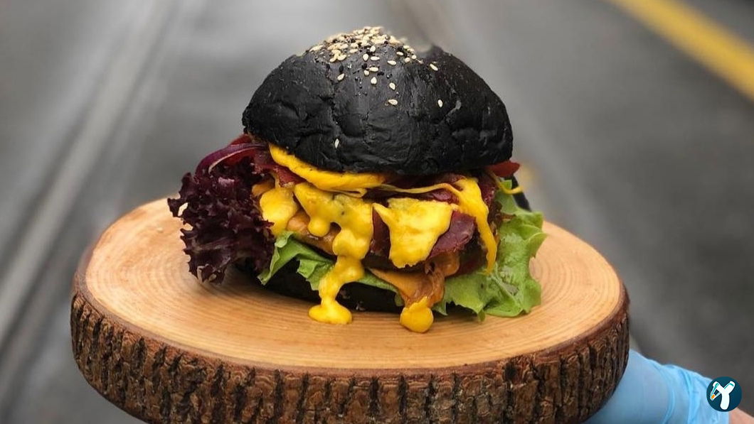 Bykush Sokak - Burger , Coffee & Dessert | Kadıköy Moda Kahve & Cafe