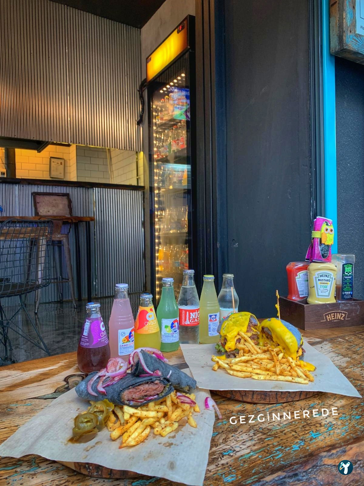 Bykush Sokak - Burger , Coffee & Dessert | Kadıköy Moda Kahve & Cafe