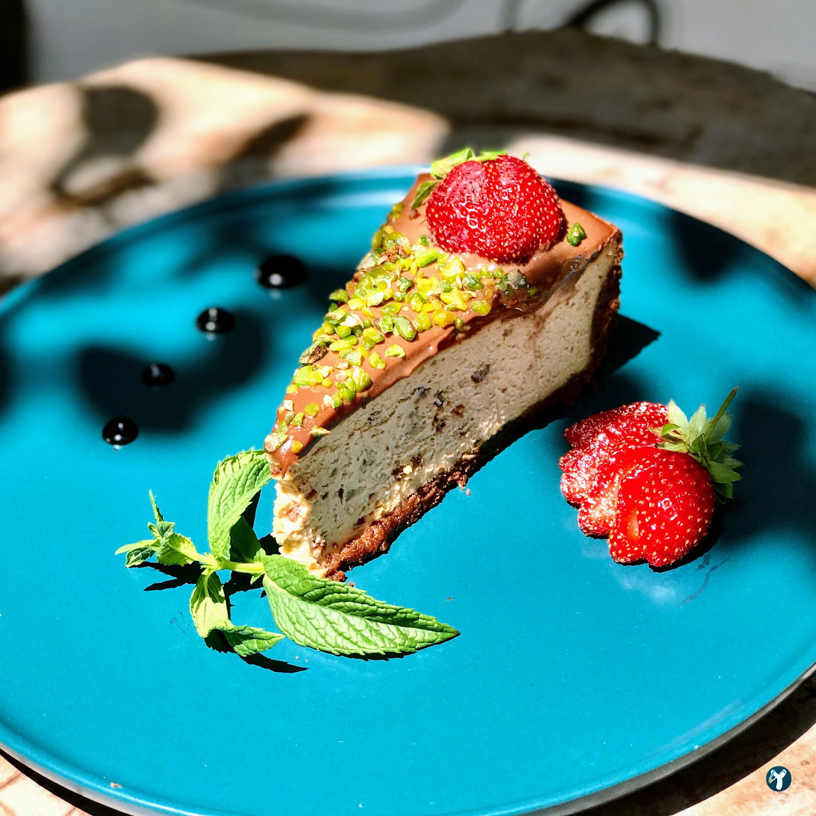 Bykush Sokak - Burger , Coffee & Dessert | Kadıköy Moda Kahve & Cafe