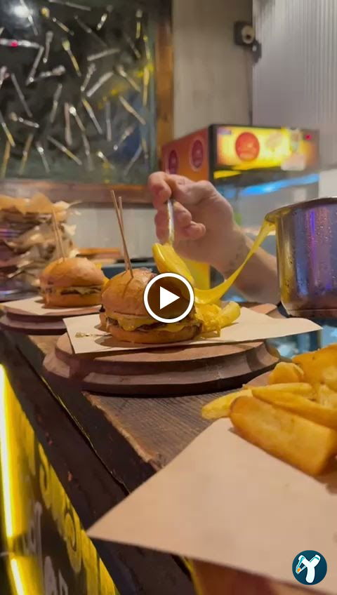 Bykush Sokak - Burger , Coffee & Dessert | Kadıköy Moda Kahve & Cafe