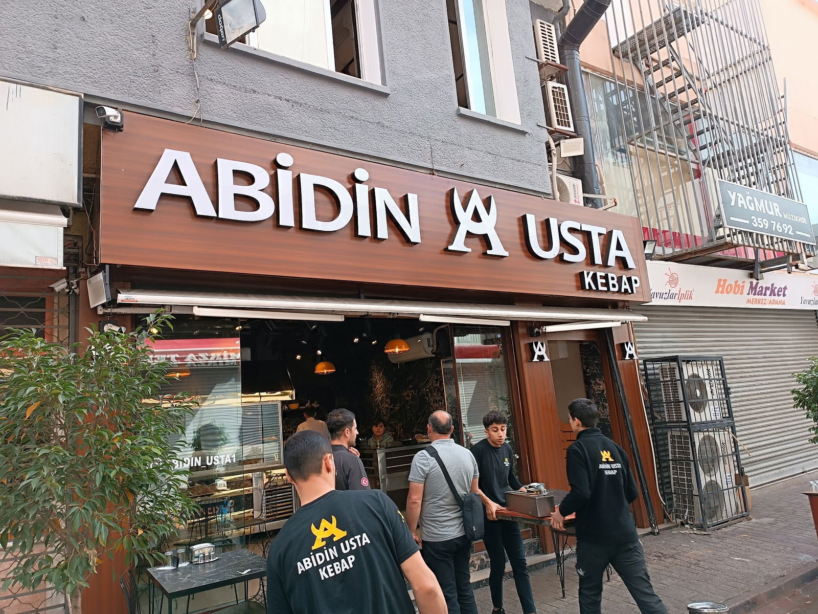 Abidin Usta