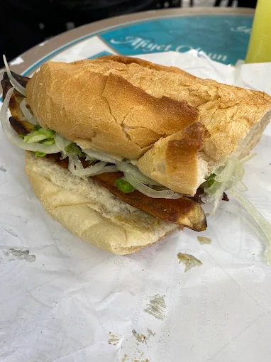 Tarihi Eminönü Balık Ekmek