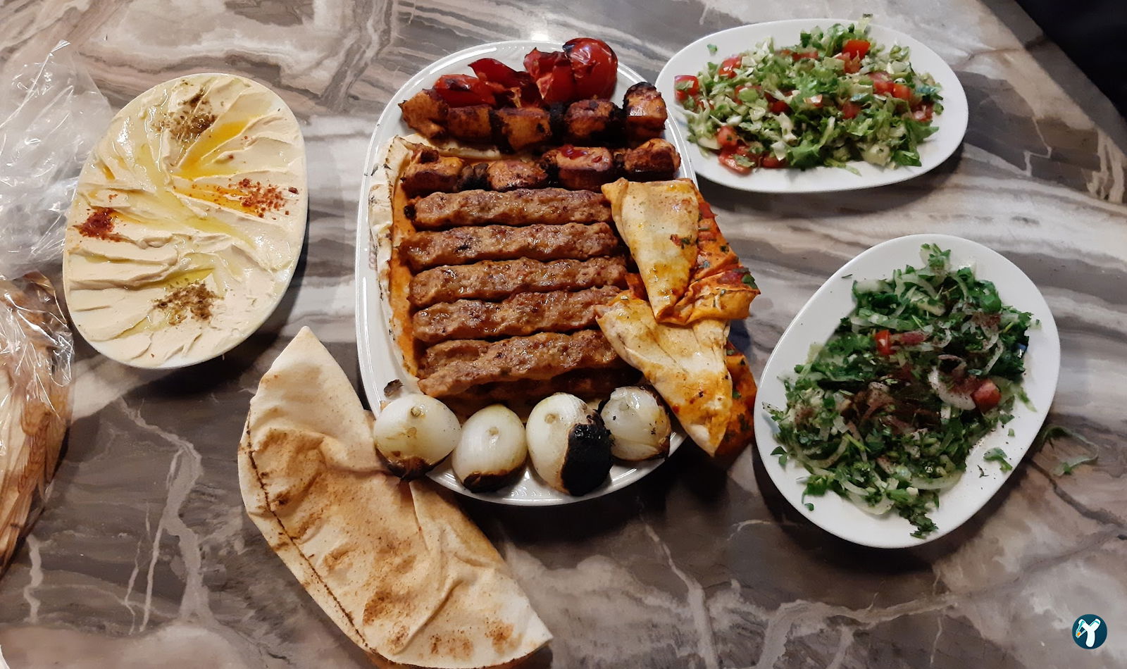 Kale Halep Cafe