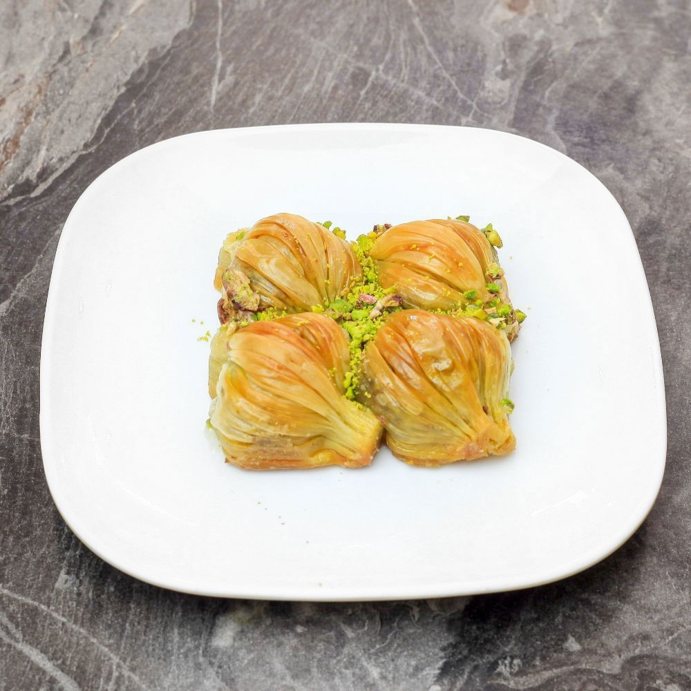 Fıstıklı Yeşil Midye Baklava