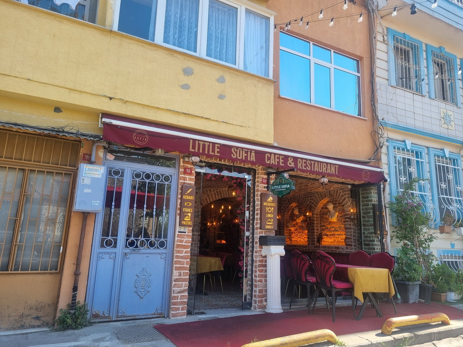 Little Sofia Cafe & Restaurant