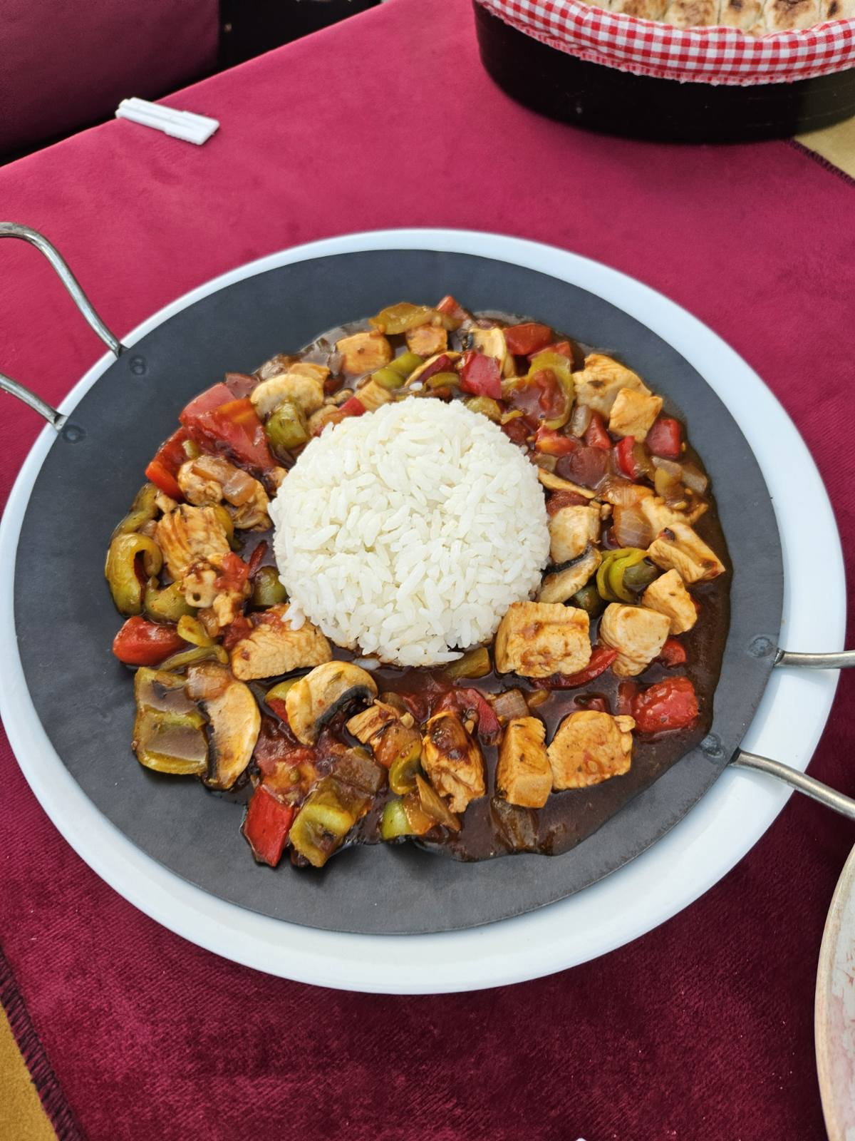 Little Sofia Cafe & Restaurant