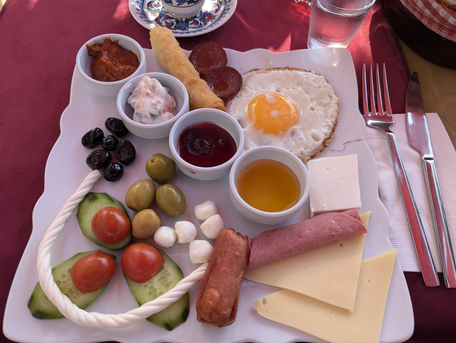 Little Sofia Cafe & Restaurant