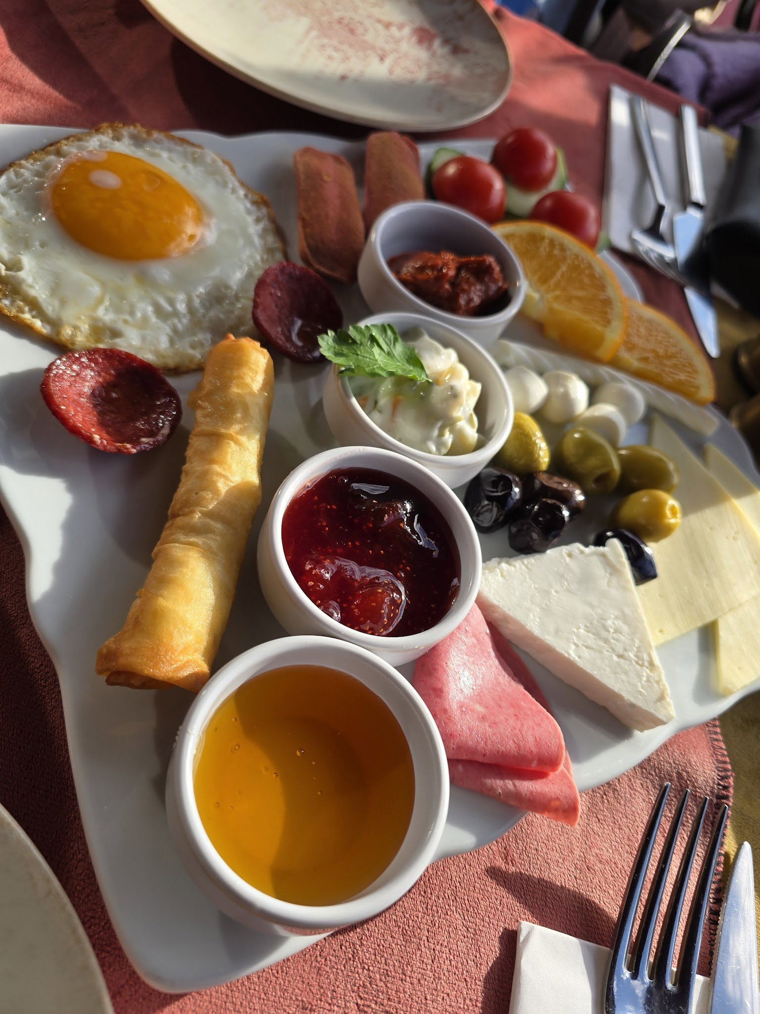 Little Sofia Cafe & Restaurant