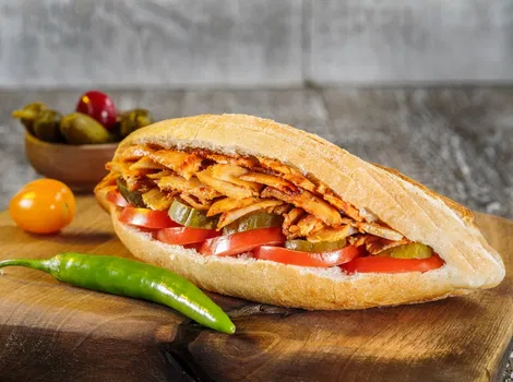 Kiraç On Numara Döner(Esenyurt Kiraç Papatya Caddesi̇) resimleri