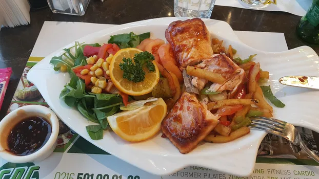 Kuğu Pastanesi resimleri