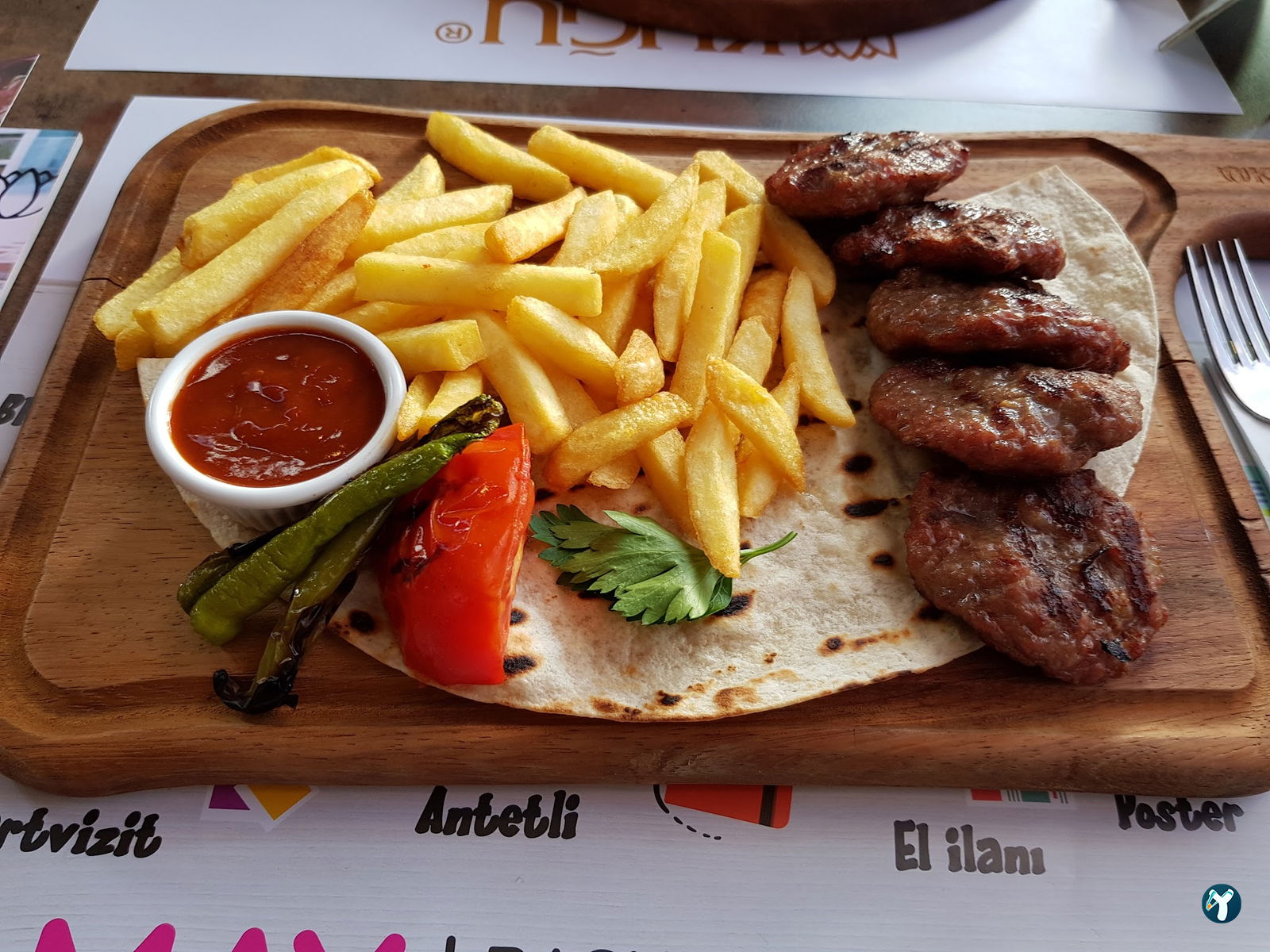 Kuğu Pastanesi