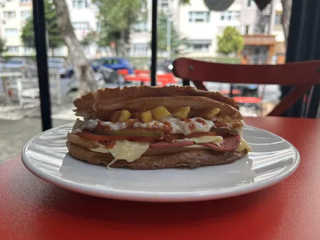 Suadiye Marmaris Beylikdüzü Esenyurt Merkez resimleri