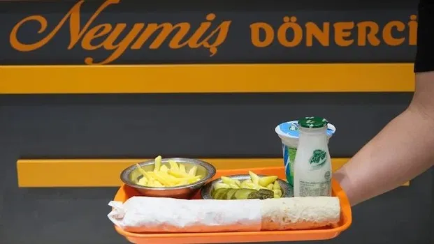 Neymiş Gece Dönercisi – Et & Tavuk Döner | Büyükçekmece Paket Servis resimleri