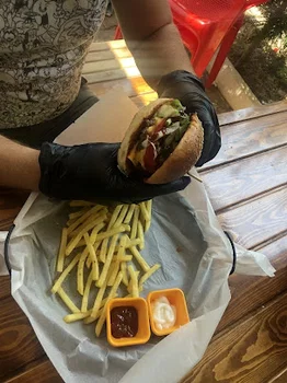 Rugged Burger House resimleri