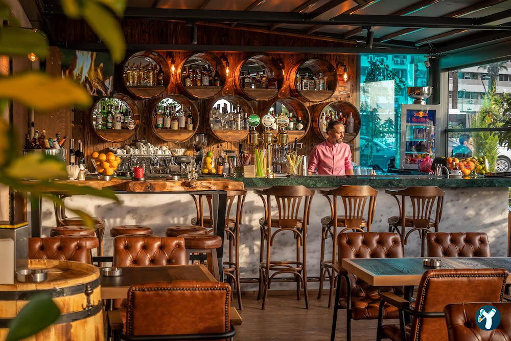 La Pierto Pub & Restaurant