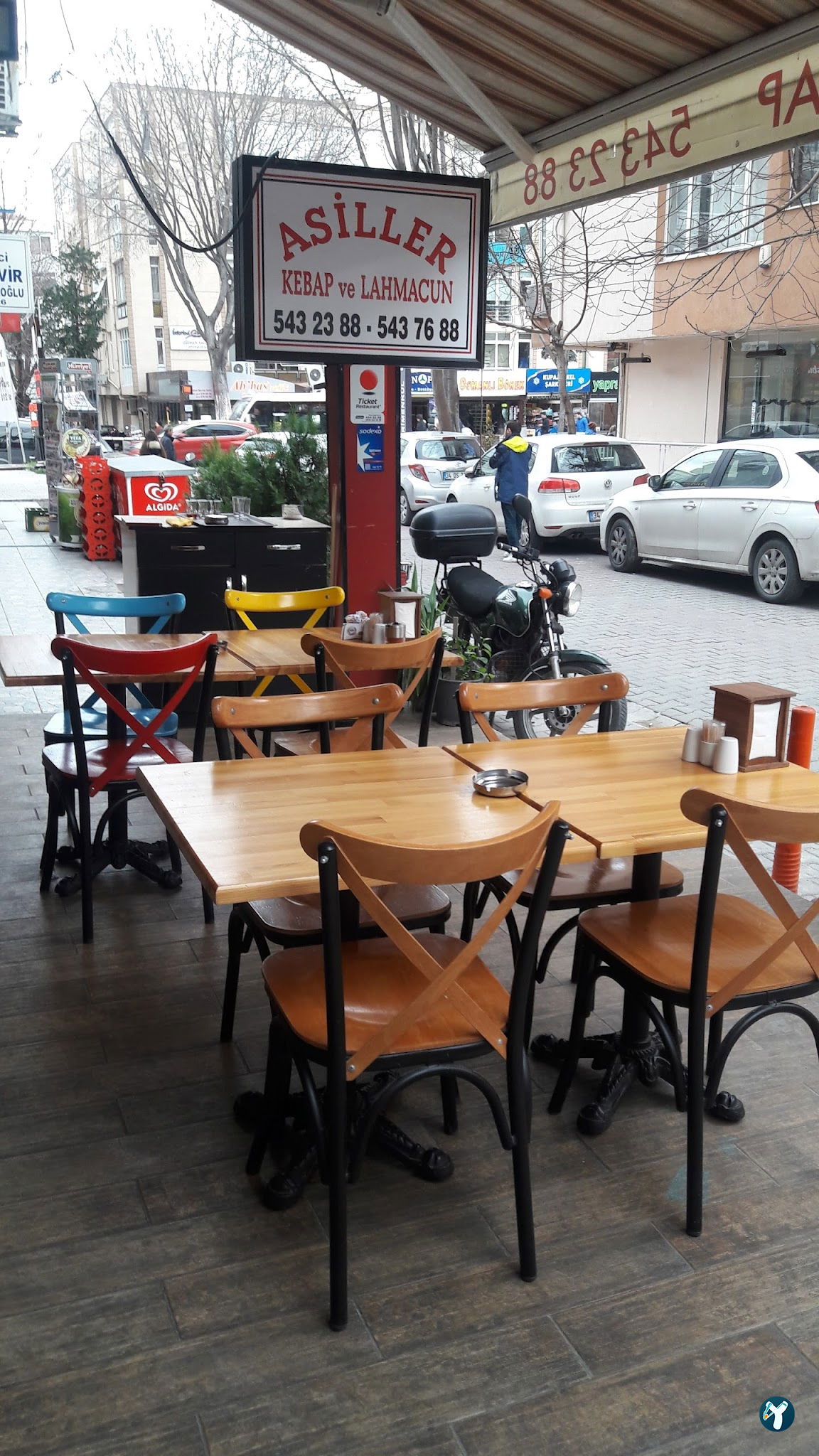 Asiller Kebap Ve Lahmacun Salonu