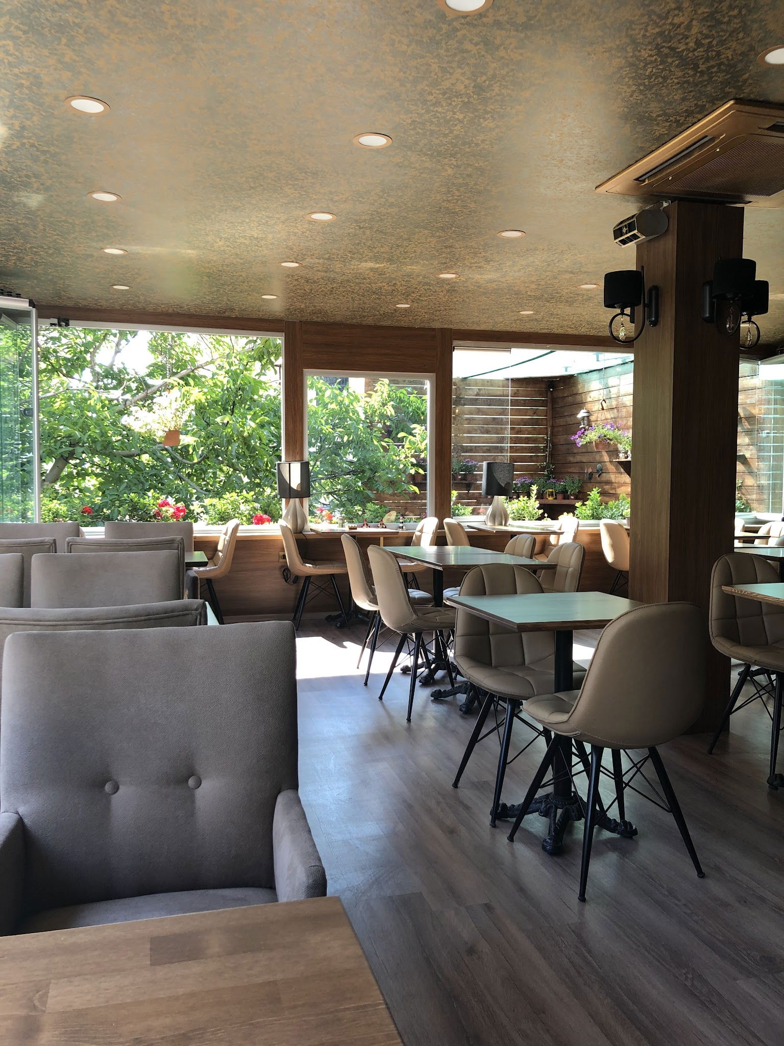 Çi̇kolata Yolu Coffee