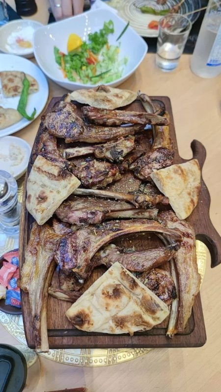 Emret Steakhouse (Keçiliköy Şubesi)