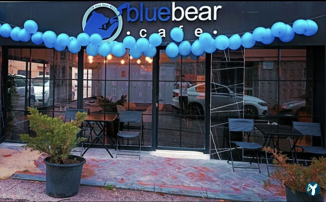 Blue Bear Cafe & Game