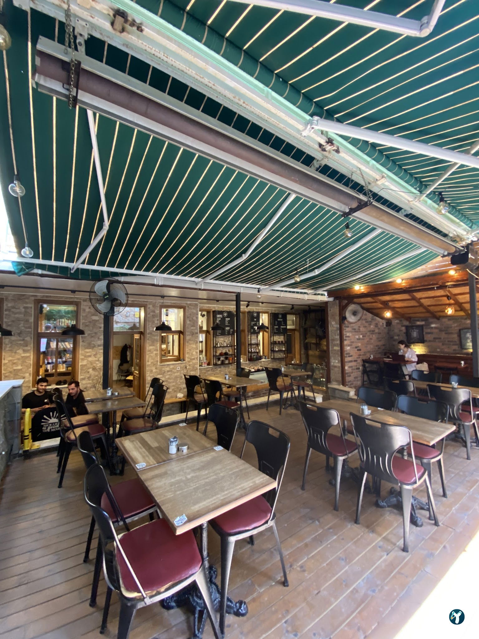 Fabrikafa Make & Coffee
