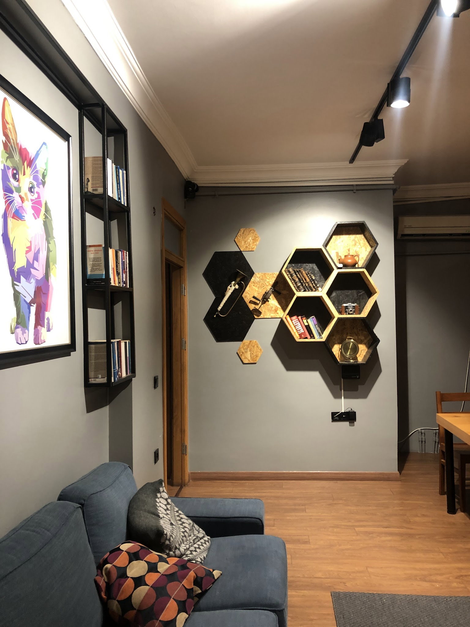 Fabrikafa Make & Coffee
