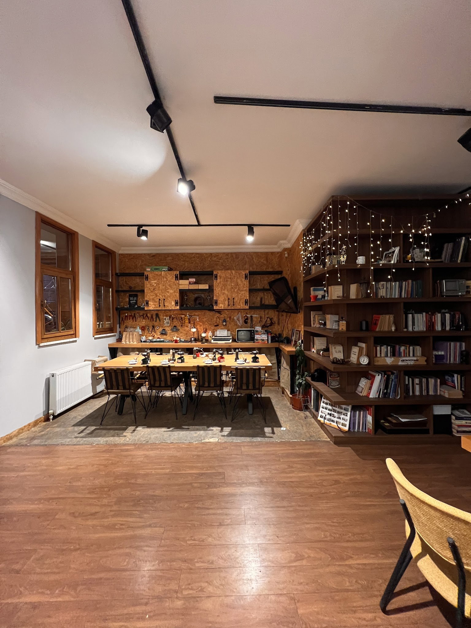 Fabrikafa Make & Coffee