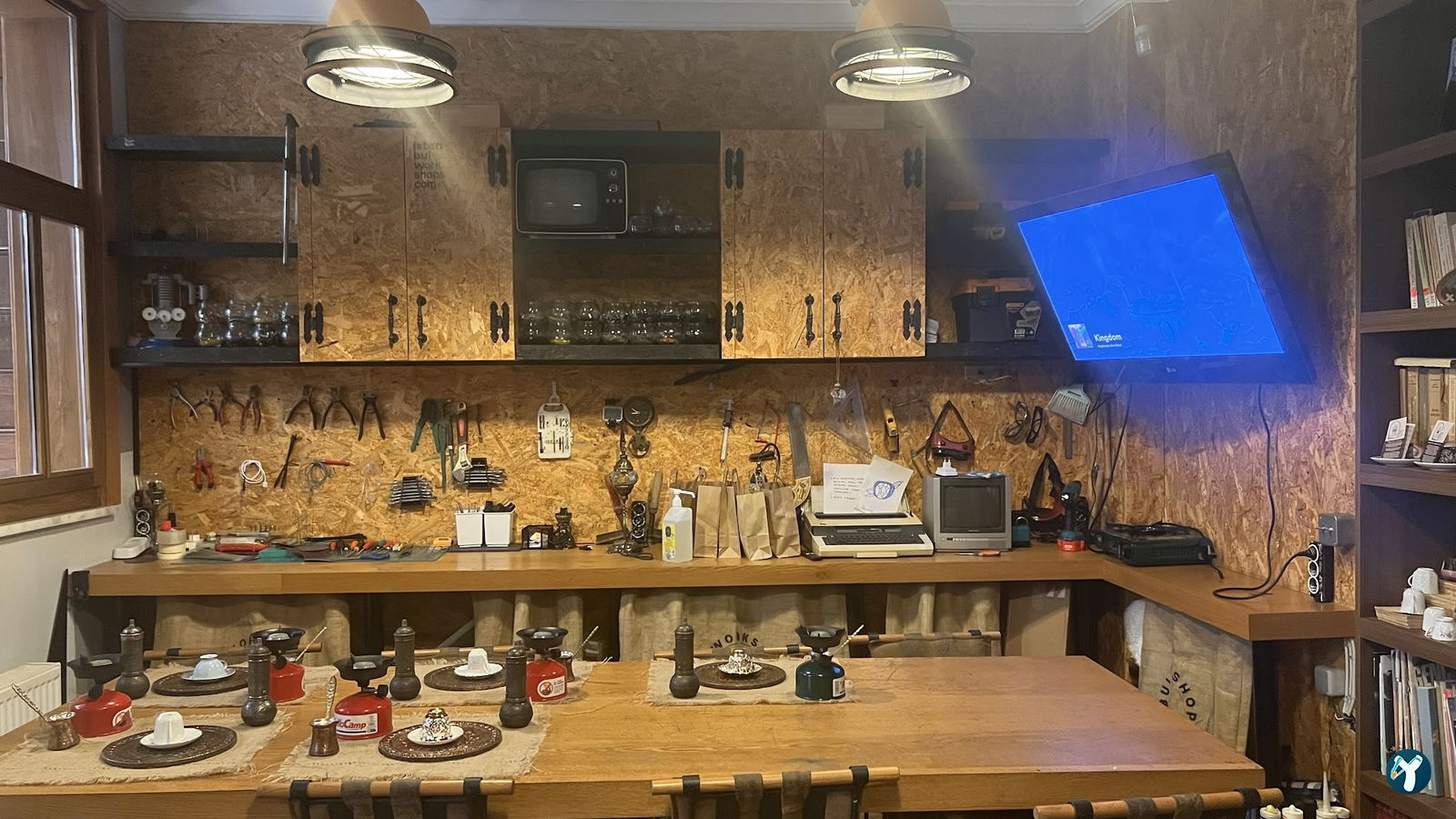 Fabrikafa Make & Coffee