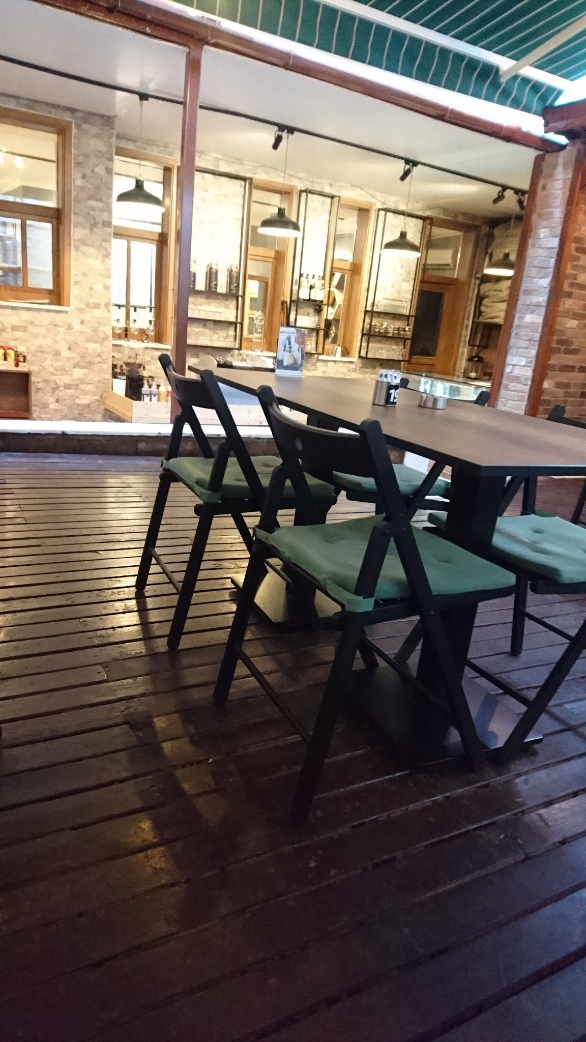 Fabrikafa Make & Coffee