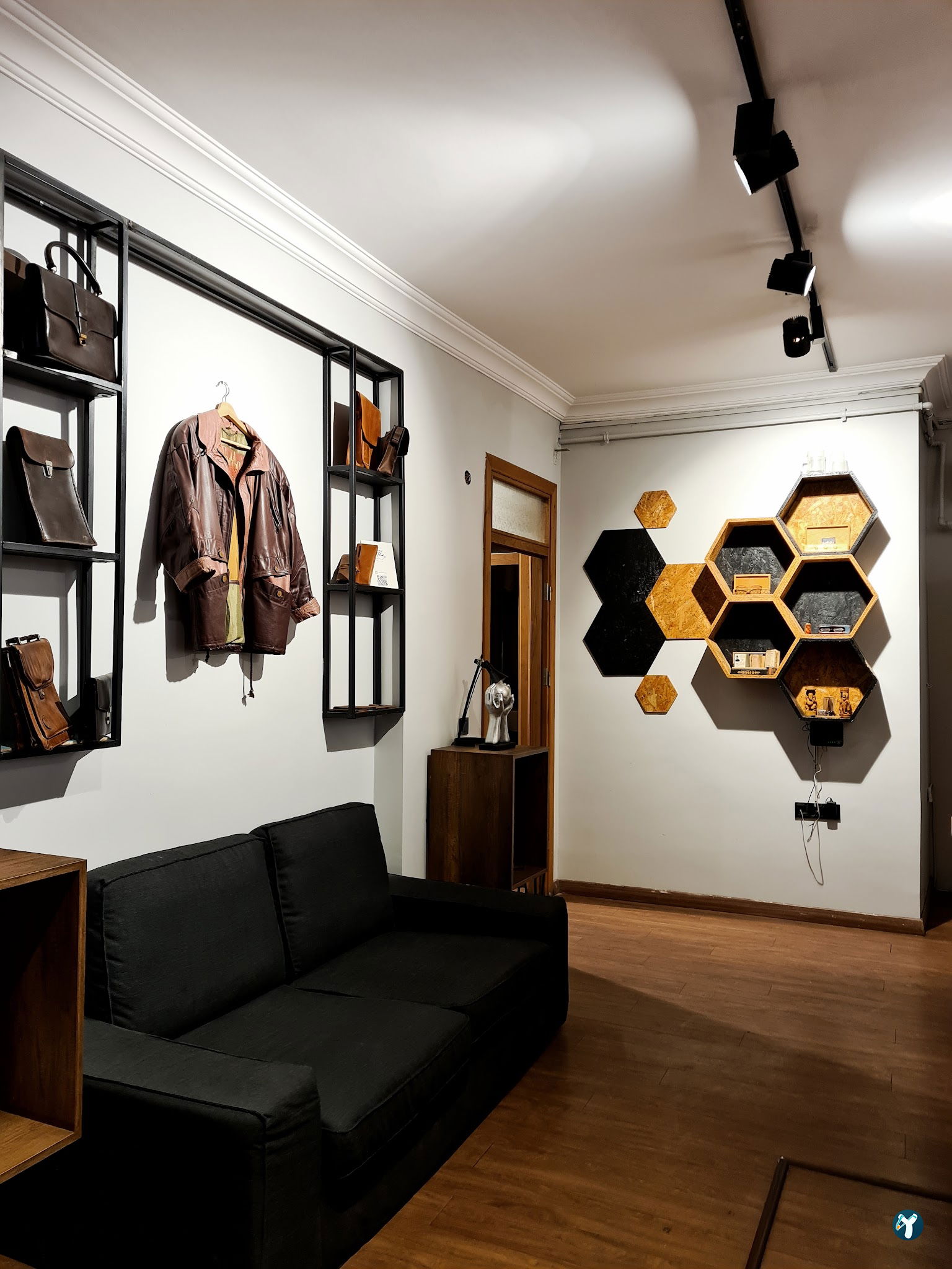 Fabrikafa Make & Coffee