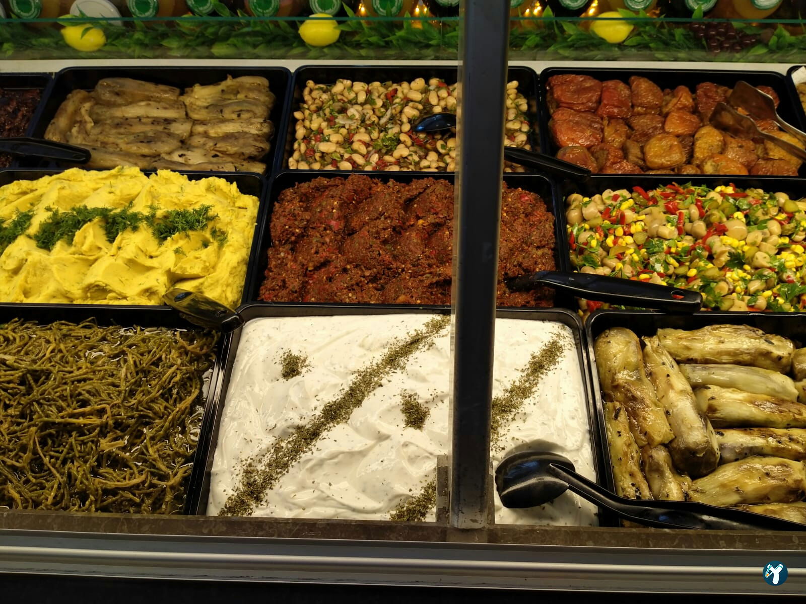Chicken Gurme Pilic Cevirme & Meze Evi