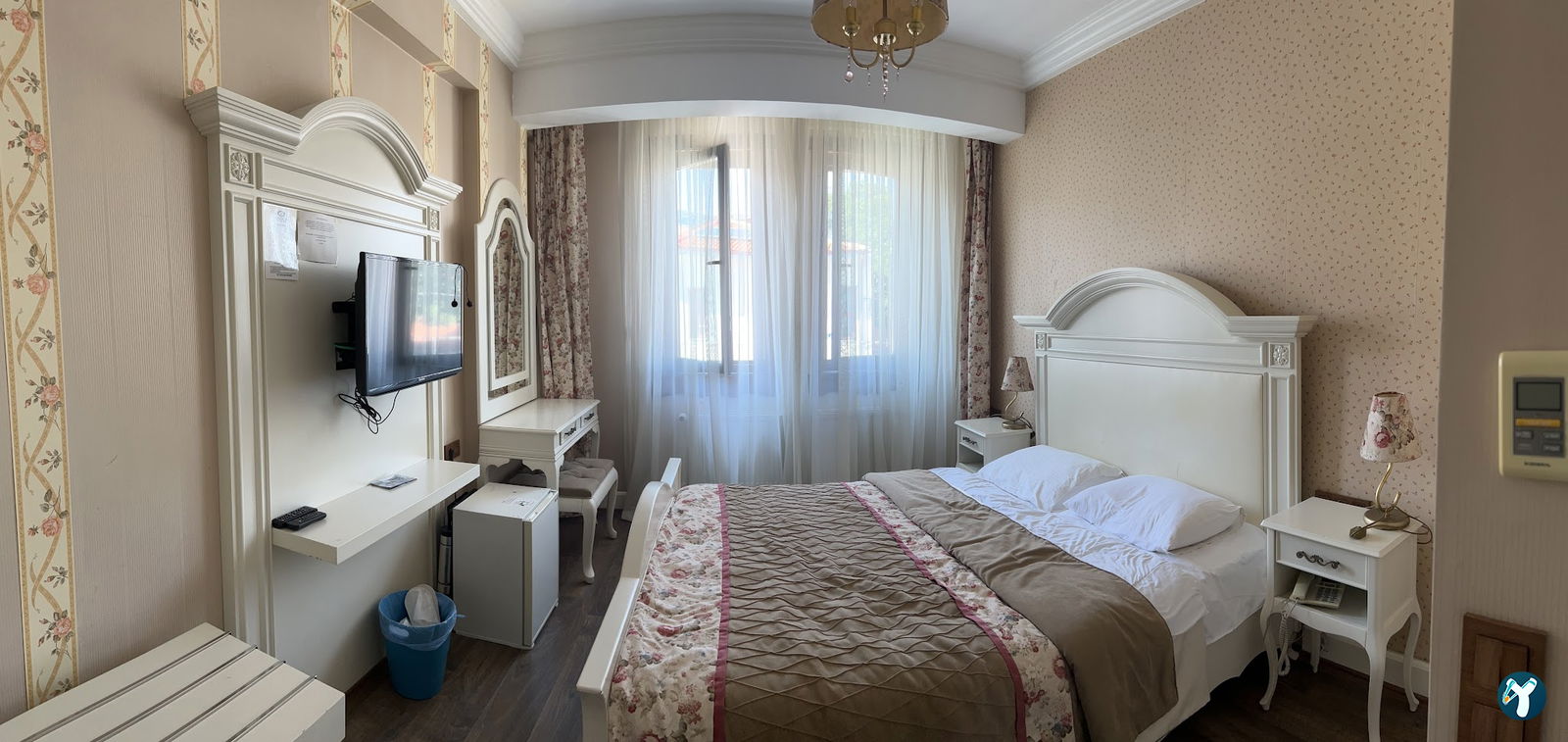 Arslanlı Konak Hotel