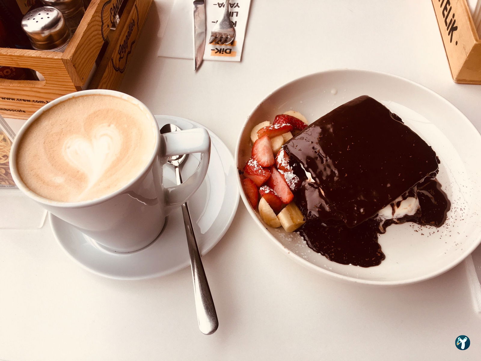 Timboo Cafe Atakule