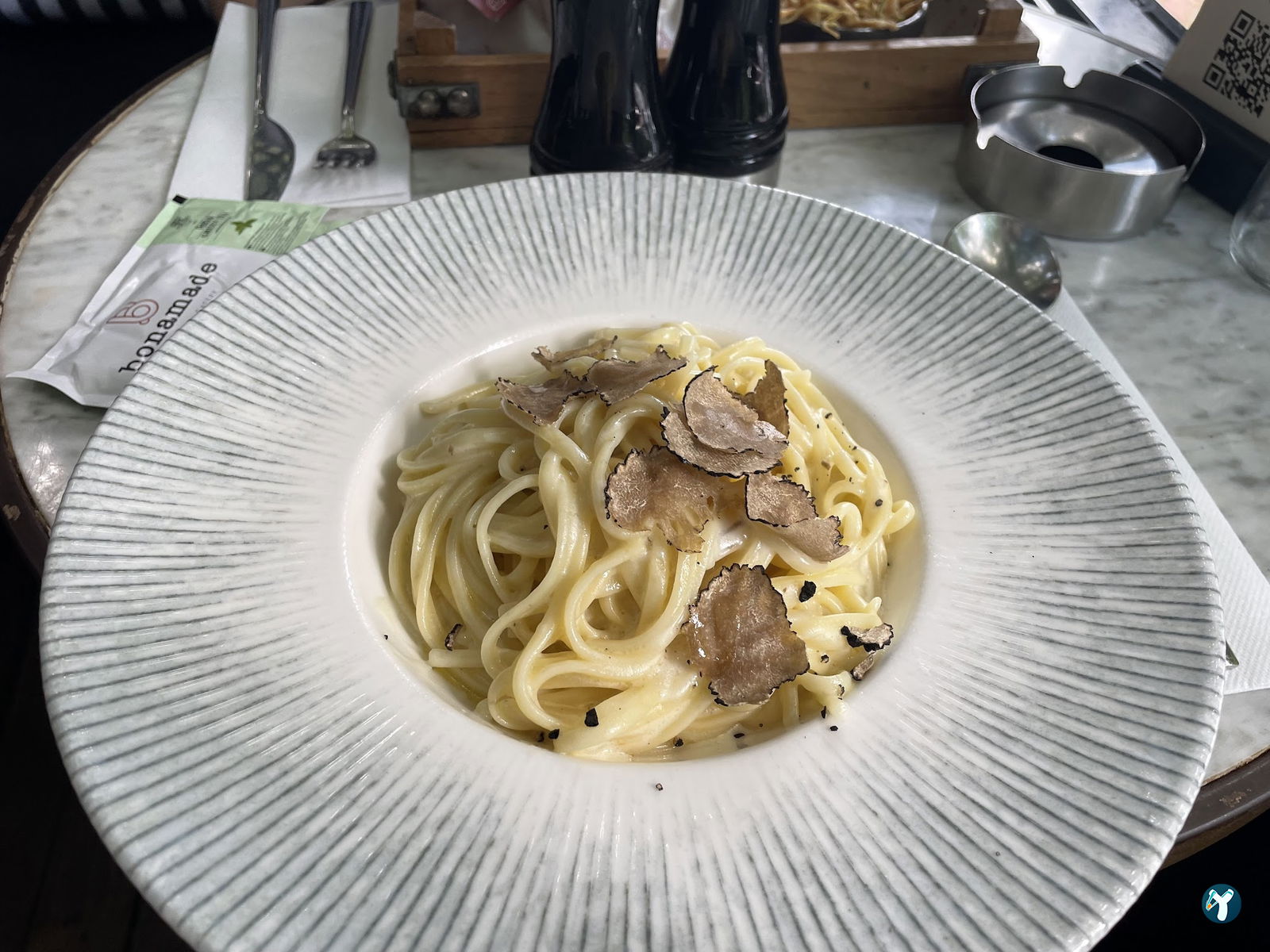 Bonamade Bakery & Eatery