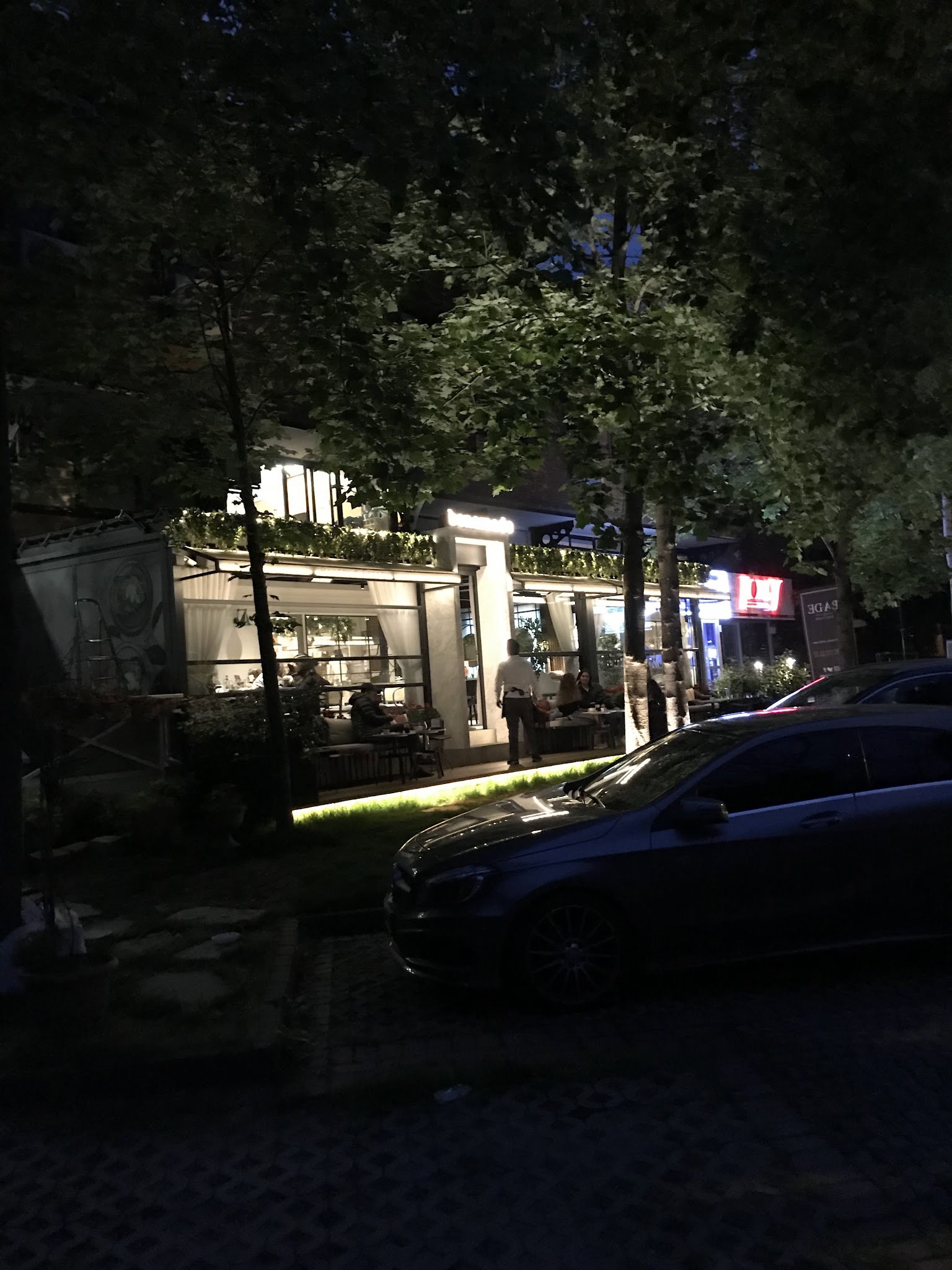 Bonamade Bakery & Eatery