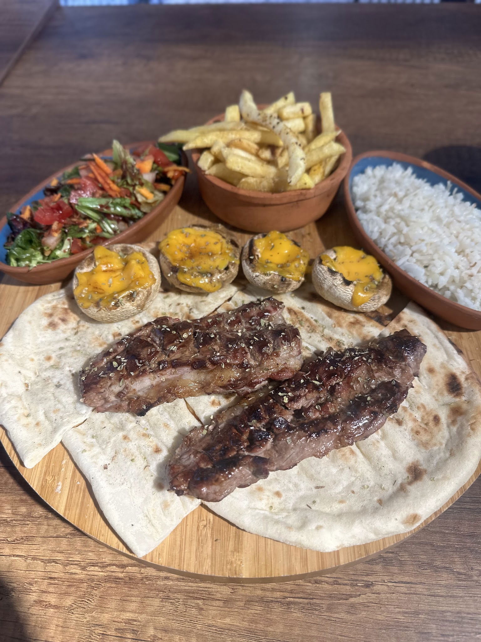 İstanbul Hanedan Restoran Cafe