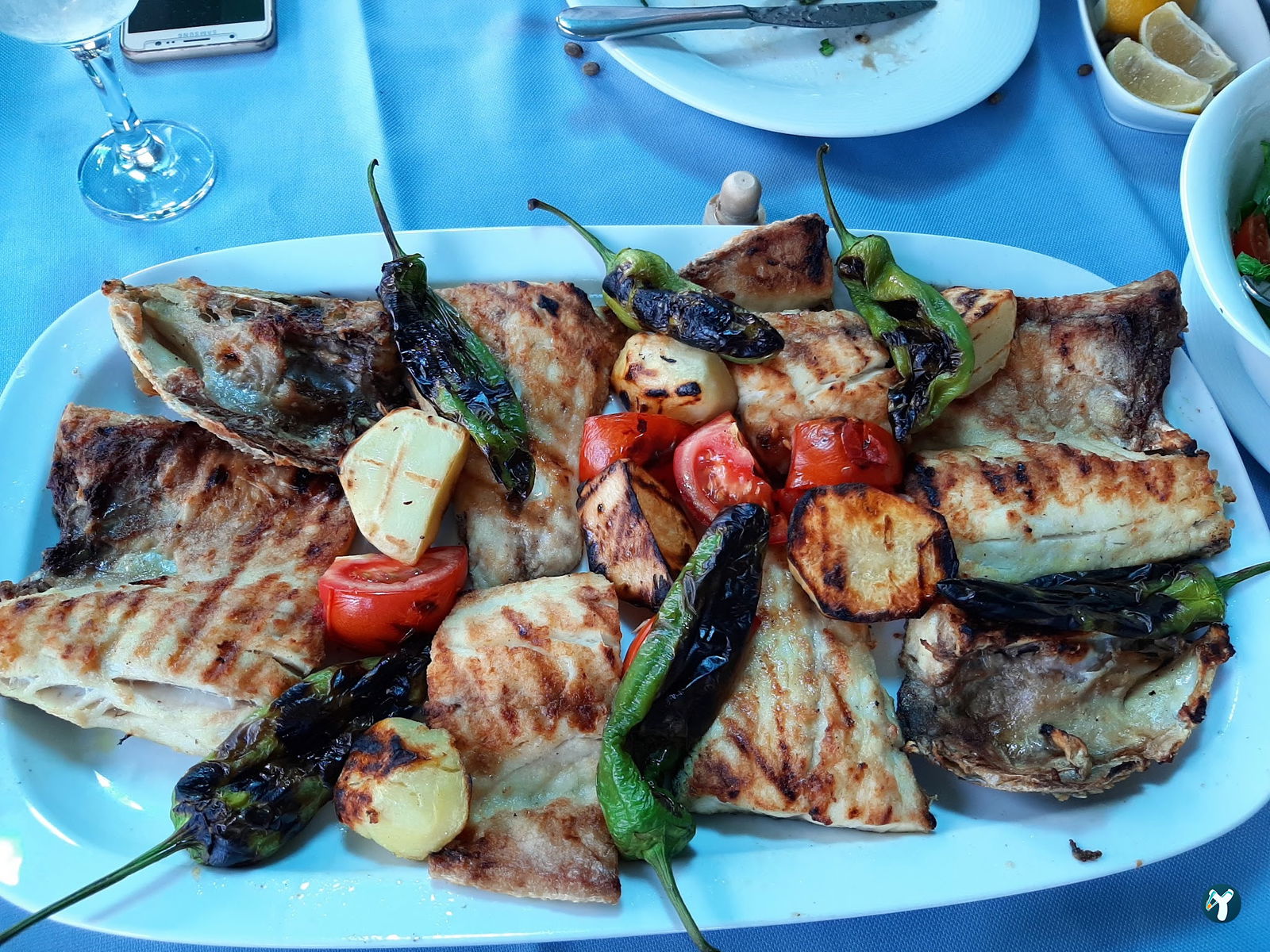 Yakamoz Alamatra Et Balık Restaurant