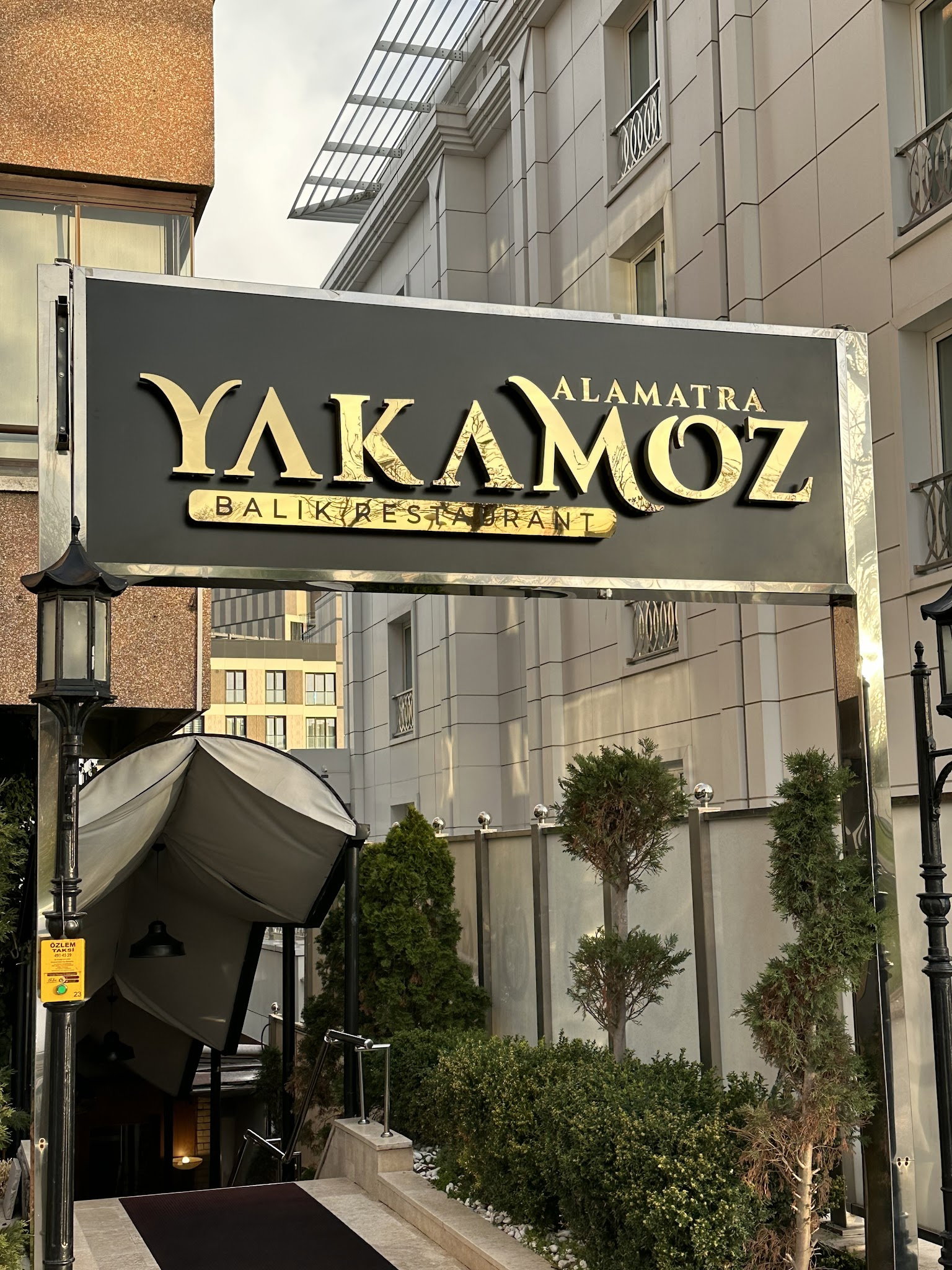 Yakamoz Alamatra Et Balık Restaurant