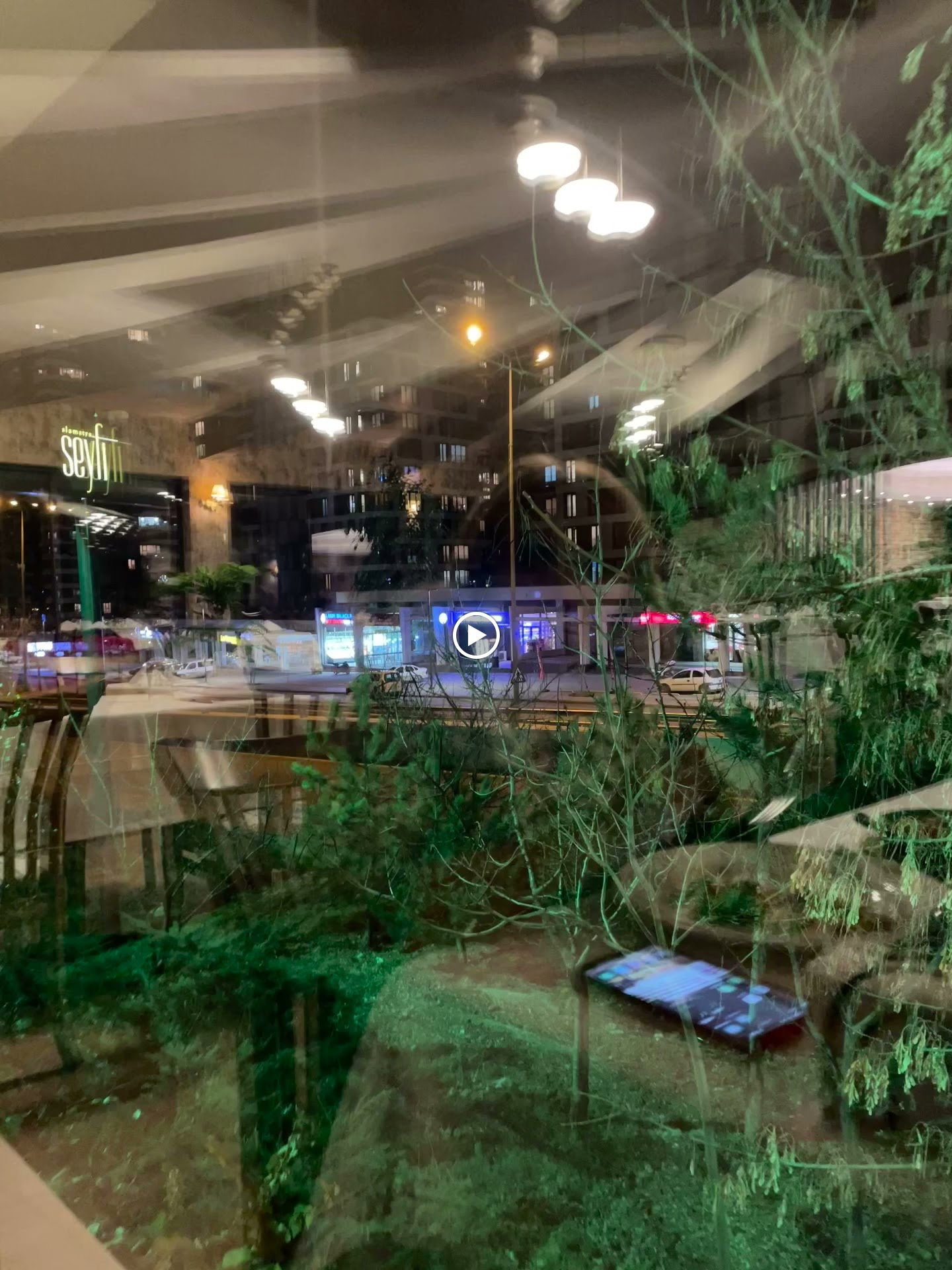 Yakamoz Alamatra Et Balık Restaurant