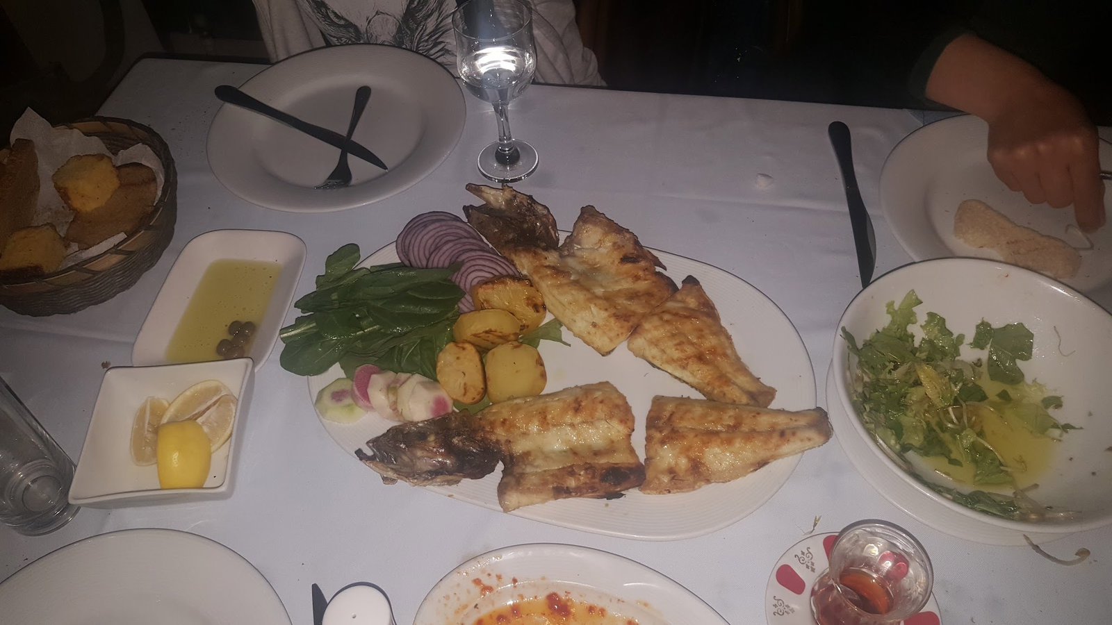 Yakamoz Alamatra Et Balık Restaurant
