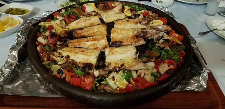 Yakamoz Alamatra Et Balık Restaurant resimleri