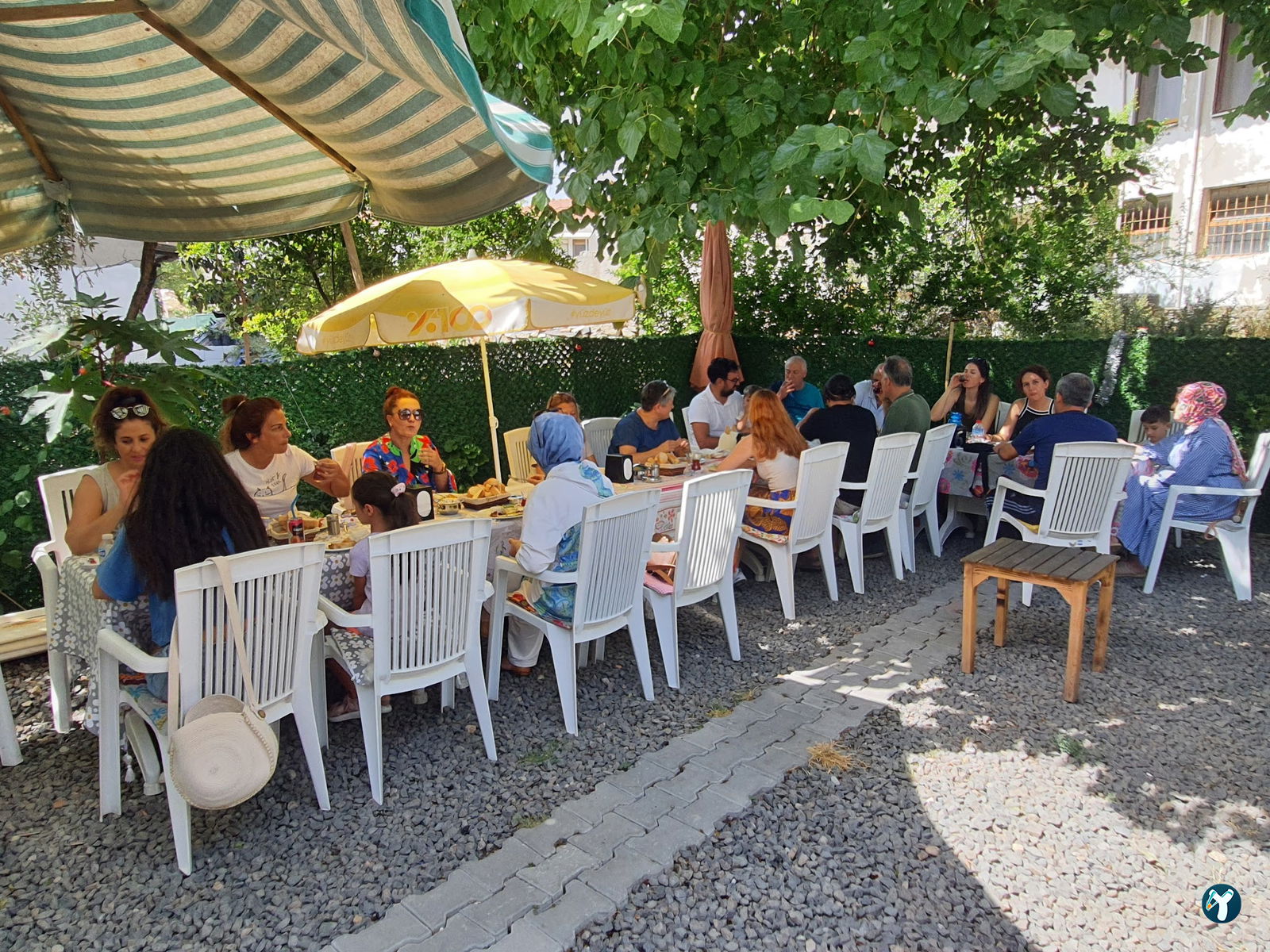 Saklı Bahçe Kahvaltı Ve Kafe