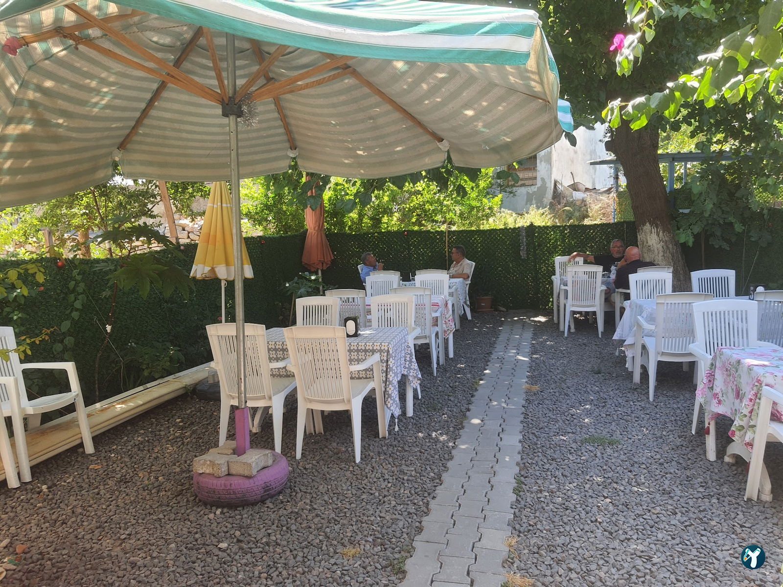 Saklı Bahçe Kahvaltı Ve Kafe