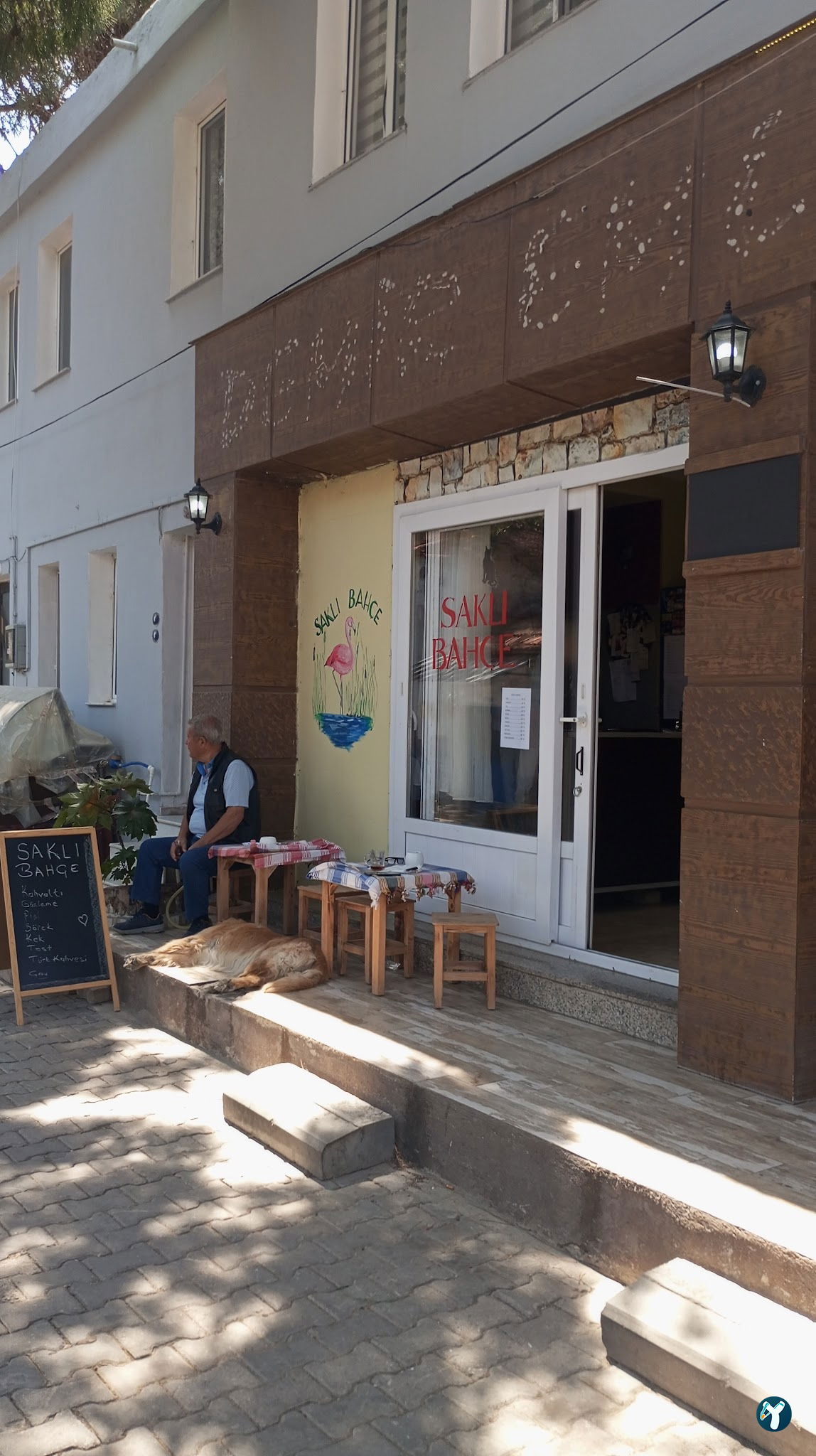 Saklı Bahçe Kahvaltı Ve Kafe